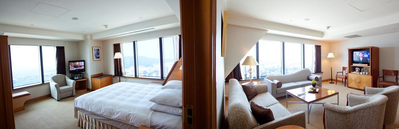 85 Sky Tower Hotel Kaohsiung Luaran gambar A suite at the hotel