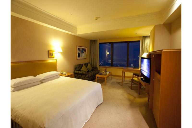 85 Sky Tower Hotel Kaohsiung Luaran gambar Deluxe Room